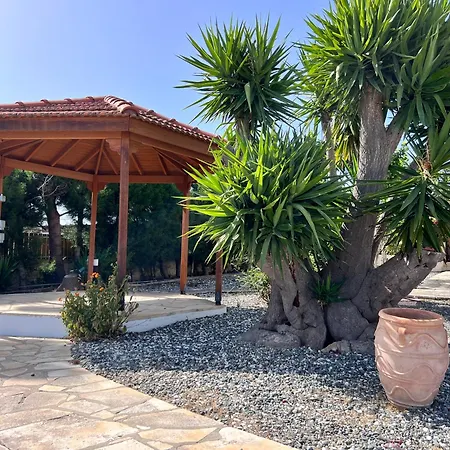 Villa Eumelia *