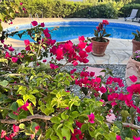 Villa Eumelia *