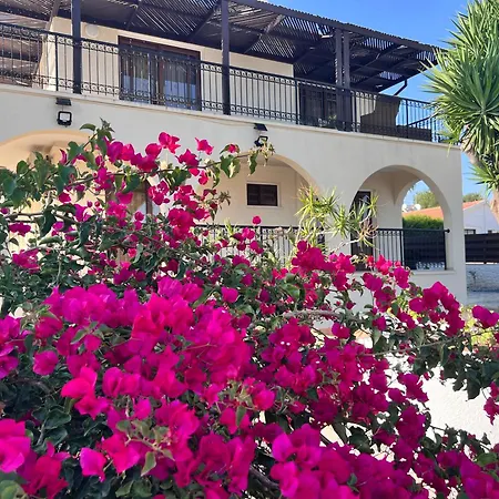 Villa Eumelia *